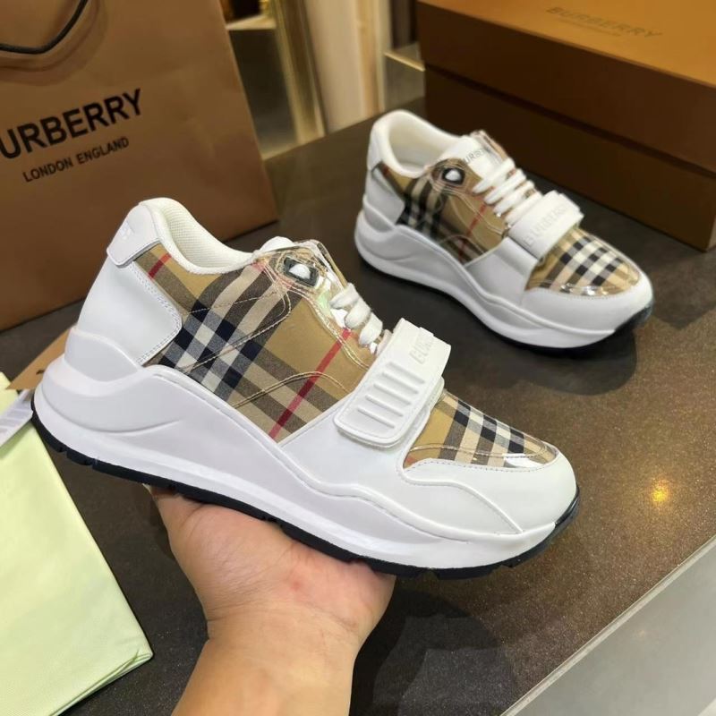 Burberry Low Shoes